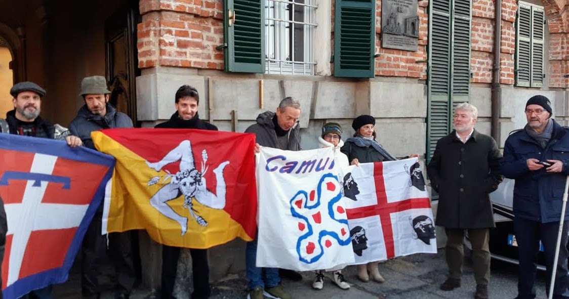 2023 12 16 davanti a Palazzo Tesio